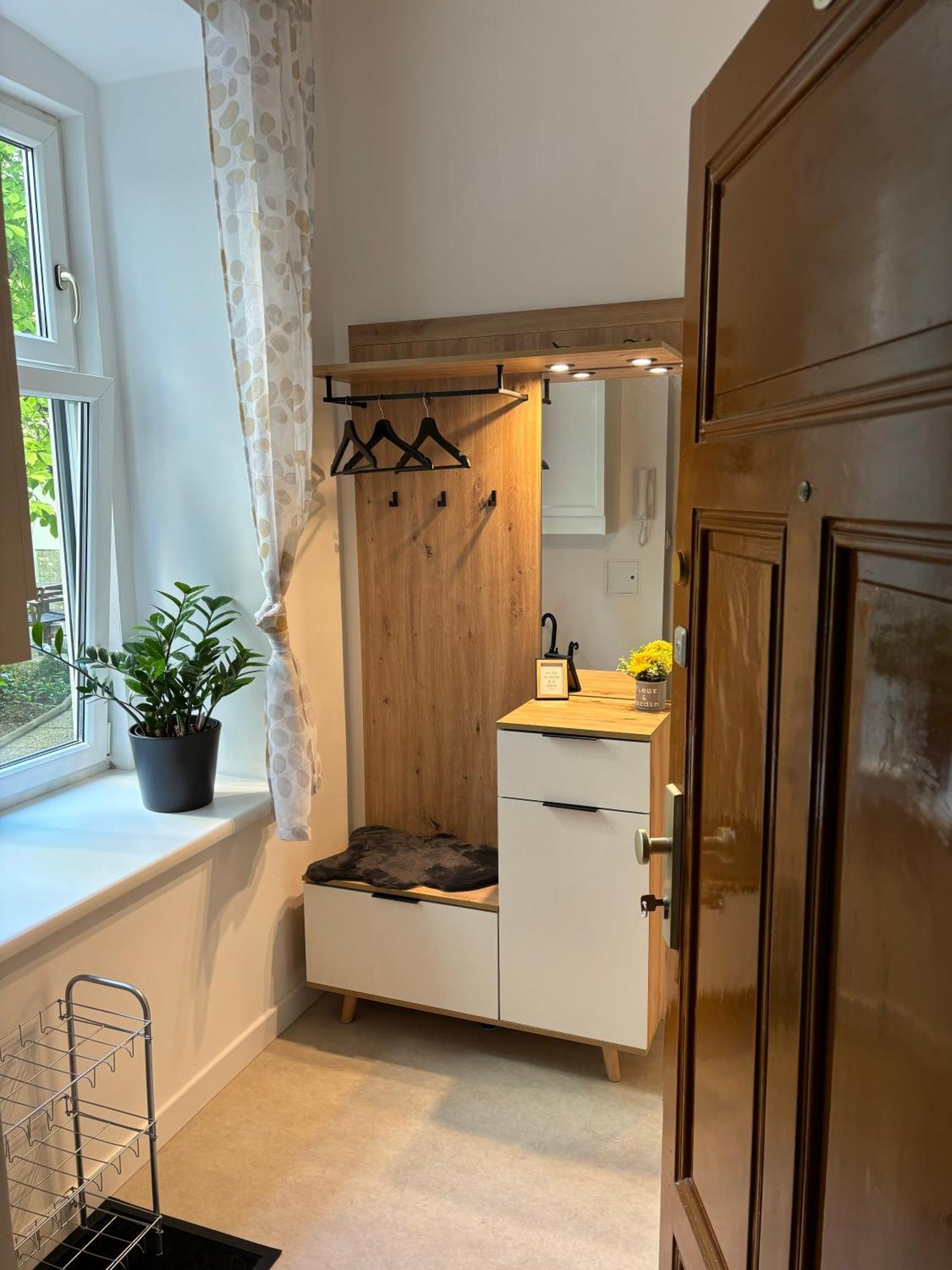 Urban-Elegance Silent-Garden Appartement Wenen Buitenkant foto